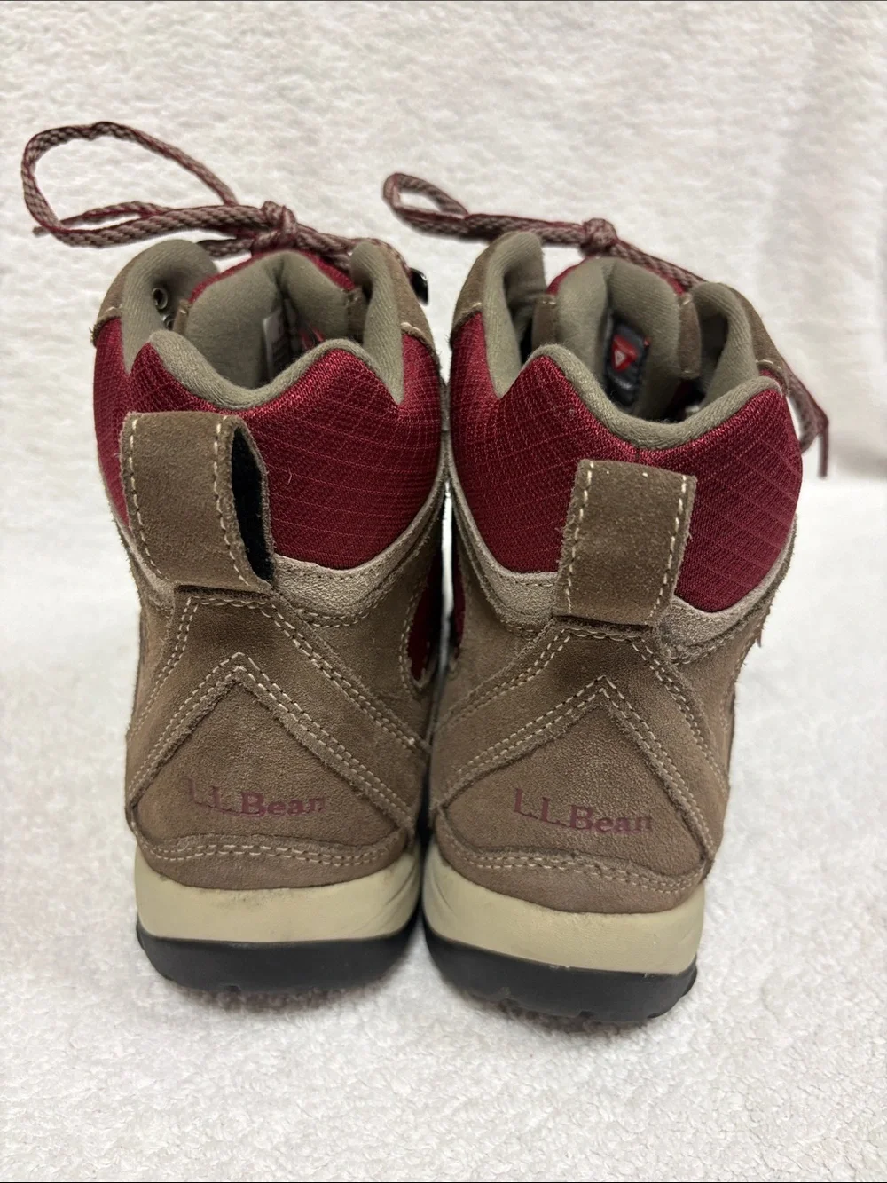 L.L. Bean Kids tek primaloft waterproof Burgundy and Taupe Hiking Boots 6